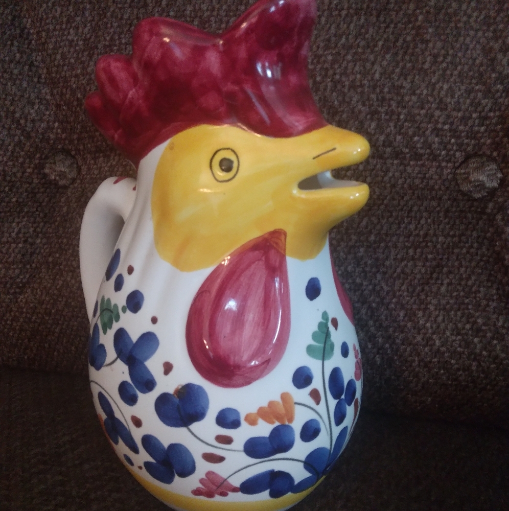 Deruta Chicken Pitcher